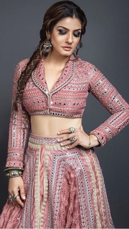 मचल जाएगा पतिदेव का दिल,जब पहनेंगी 10 लेटेस्ट  Blouse Design