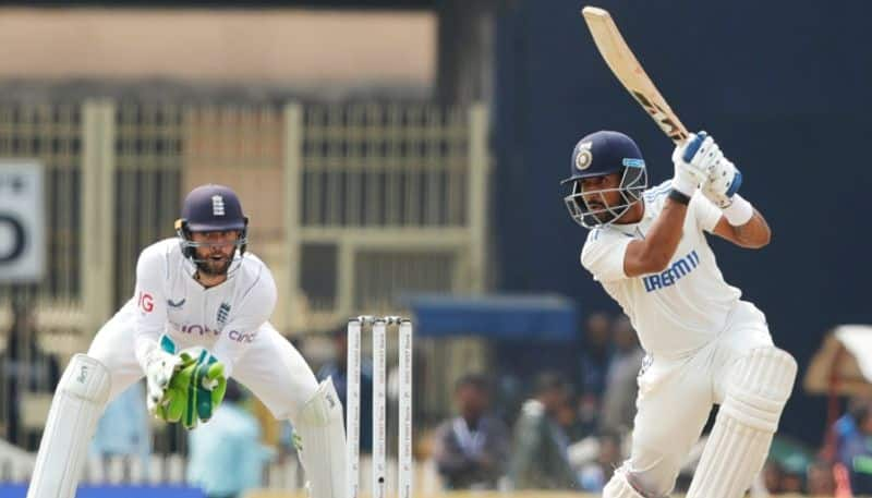 cricket Dhruv Jurel's resilient innings earns praise from Sunil Gavaskar; touted as the next MS Dhoni osf