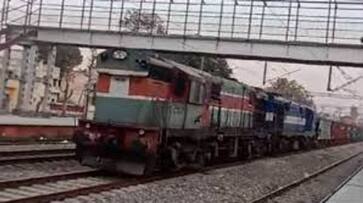 goods train ran on track without driver from jammu to punjab zkamn