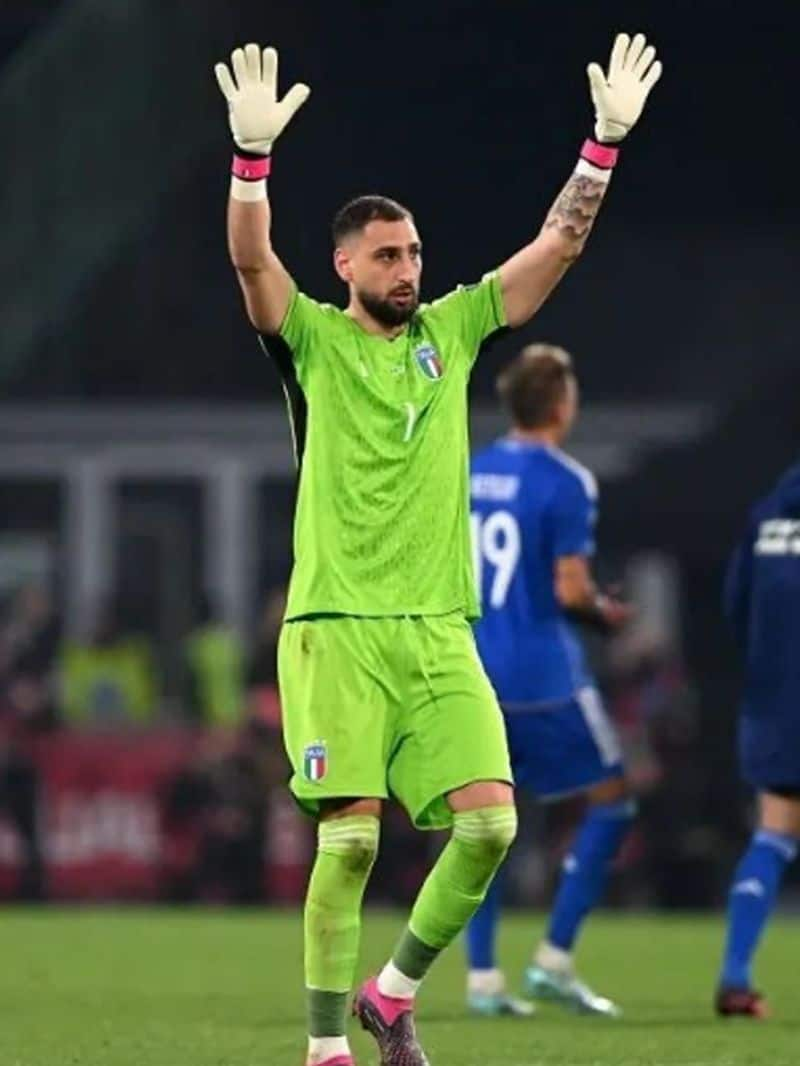 Football Happy Birthday Gianluigi Donnarumma: Top 10 moments of the Italian GK osf