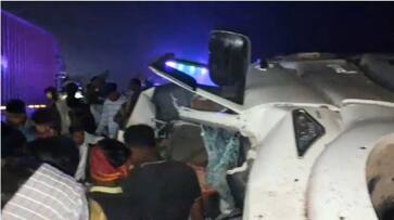 Biher  Kaimur Road Accident 9 died Scorpio collides with container nh 2 Jam XSMN 