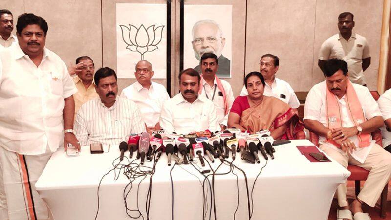 Amman Arjunan has said that 2 BJP MLAs will join AIADMK this afternoon KAK