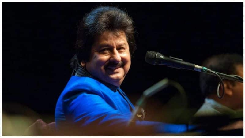 singer Pankaj udhas Passes Away one man forced him to sing at gunpoint Pankaj was scared xbw