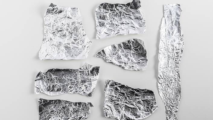 how-to-reuse-used-Aluminium-foil