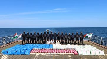  Gujarat news ncb along with indian navy gujarat ats seized kilos of drugs from pakistan boat xsmn