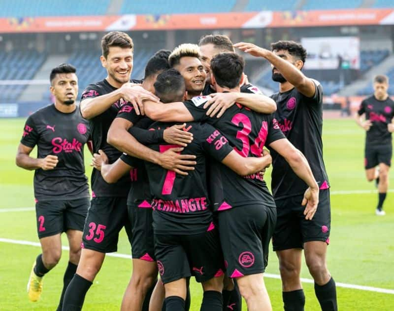 Football ISL 2023-24: Vikram Singh's hat-trick propels Mumbai City FC to the top after victory over NorthEast United FC osf