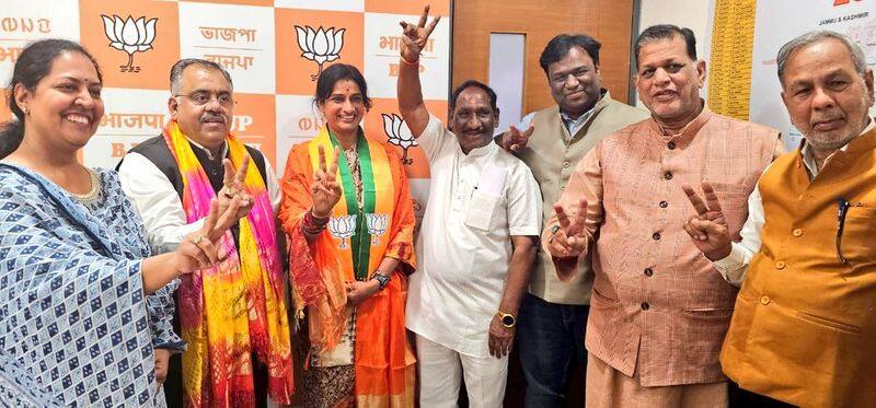 telangana bjp announces hyderabad lok sabha poll candidate before giving madhavilatha party primary membership kms