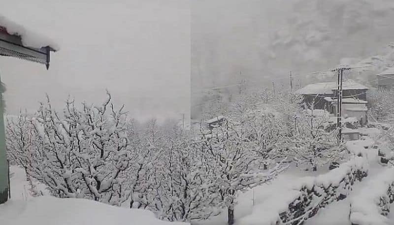 Heavy snowfall in Himachal Pradesh 650 roads closed Disruption of flow to Chenab river..ISR