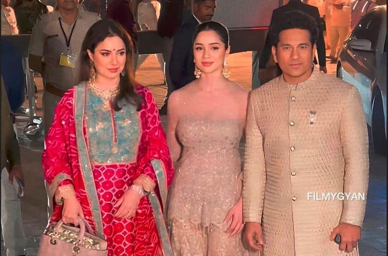 Sachin Tendulkar family shines in anant ambani pre wedding party, netizens asks that is this couples age running in reverse gear akb