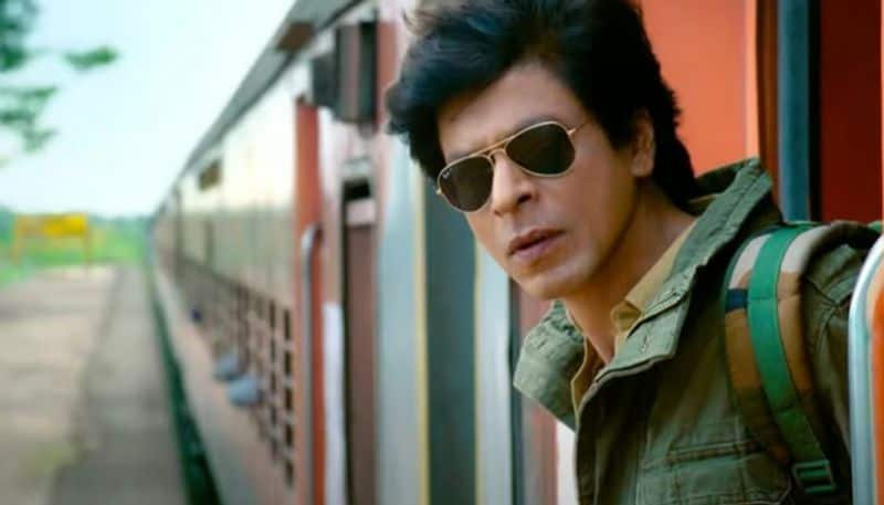 Shah Rukh Khan To Undergo Urgent Eye Treatment jsp