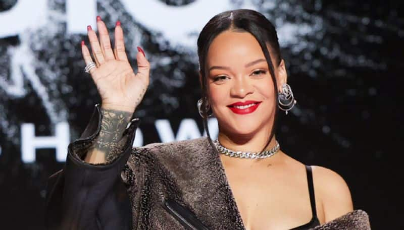 world famous barbadian singer rihanna net worth in 2024 ans