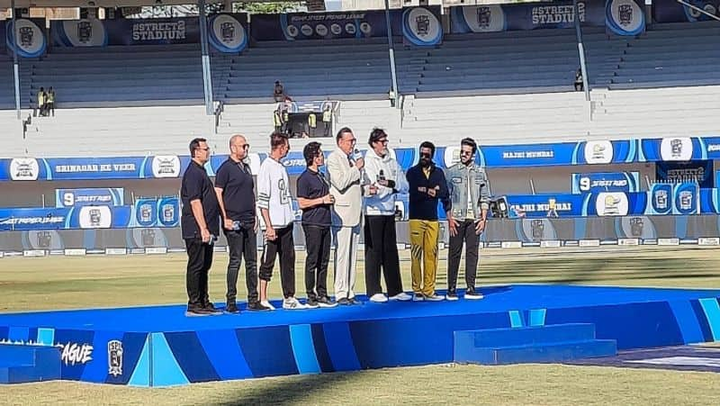 Sachin Tendulkar, Suriya, Akshay Kumar, Ram Charan are doing dance for the Naatu Naaty Song in the Opening Ceremony of ISPL 2024 Season 1 rsk