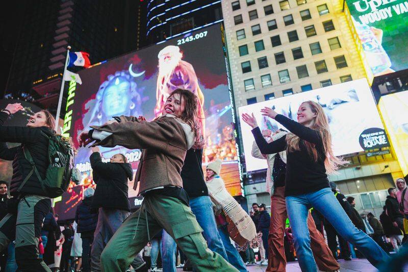 maha shivratri celebrations at newyorks times square kms