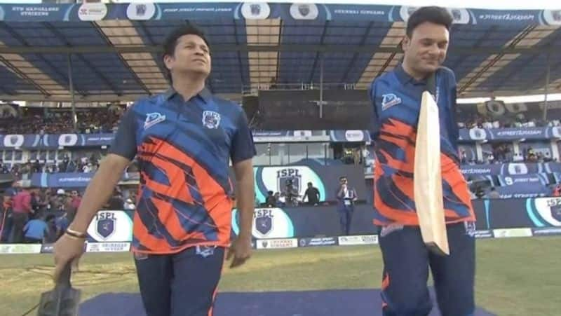 Sachin Tendulkar play with Differently abled Cricketer Amir Hussain in the Inauguration of ISPL 2024, Special Matches between Master 11 and Khiladi XI rsk