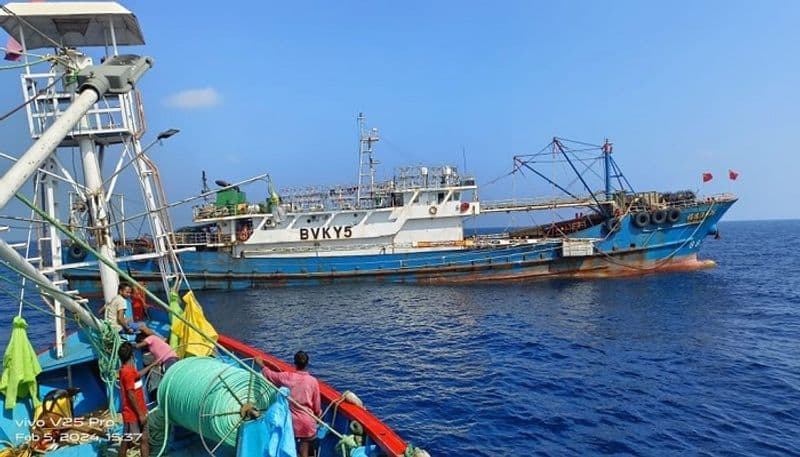 Chinese Illegal Fishing in Karnataka Sea grg 