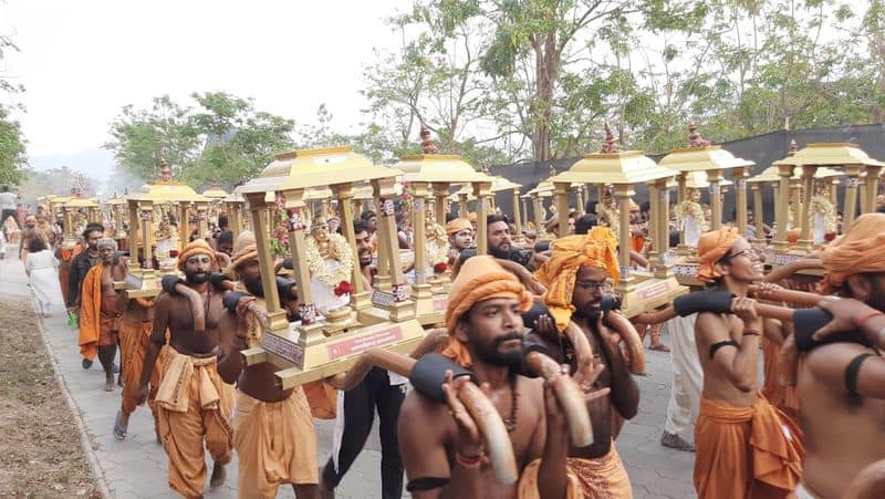 Siva Devotees