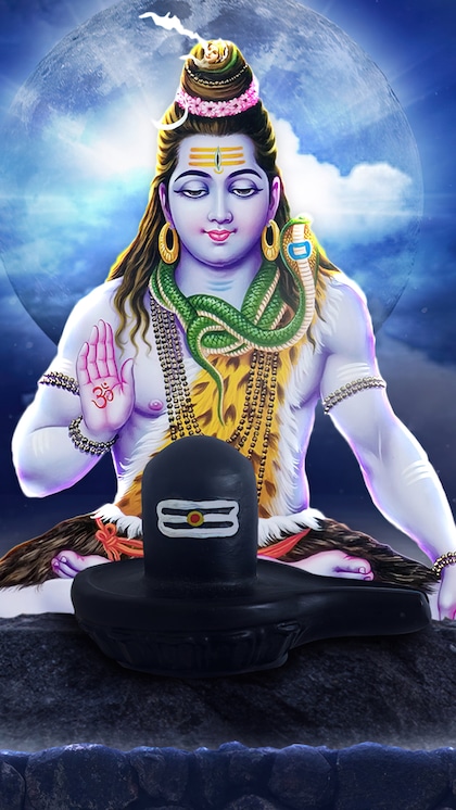 <p>शिवभक्तों के लिए आज का दिन बेहद खास है। 8 मार्च को महाशिवरात्रि का पावन पर्व है। मंदिरों में श्रद्धालुओं की भीड़ उमड़ रही है। ऐसे में आज आपको बेहद खास मंदिर के बारे में बताएंगे।</p>
