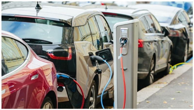 Norway becomes FIRST country with more electric cars than petrol! RTM