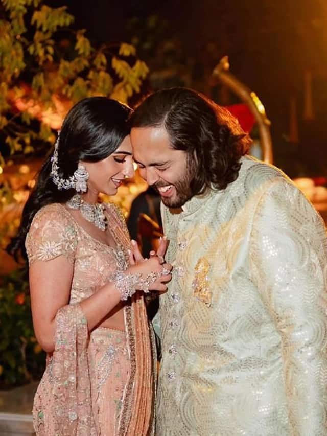 Mukesh Ambani gifted these to guests at Anant Ambani And Radhika Merchants pre wedding bash skr