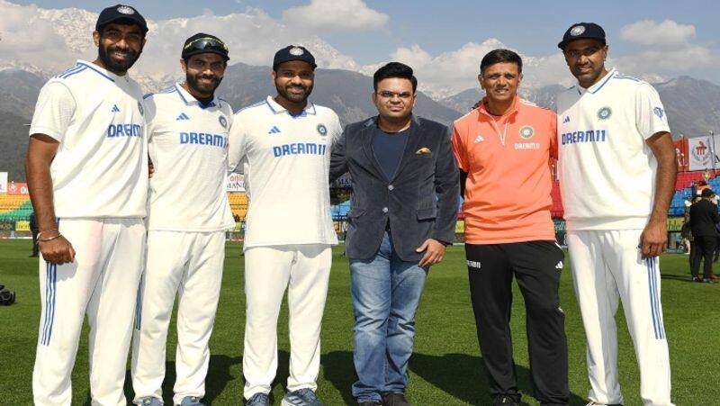 BCCI announces Test cricket incentive of upto Rs 45 lakh per match kvn