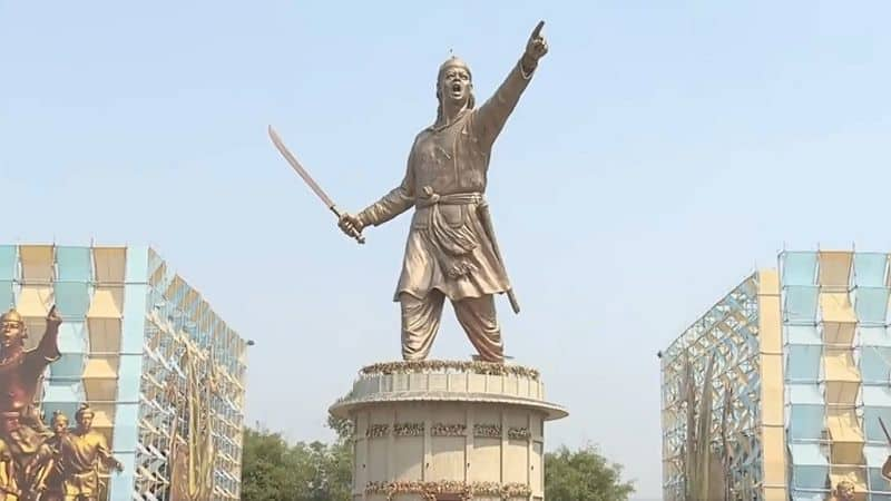 PM Modi inaugurates 'Statue of Valour' of Lachit Barphukan in Assamrtm