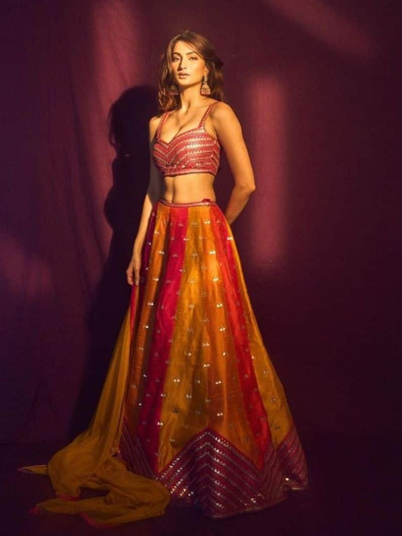 palak tiwari 8 lehenga photo zkamn