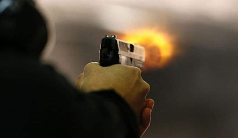 Karnataka: Police fire on notorious gangsters during attack attempt in Hubballi