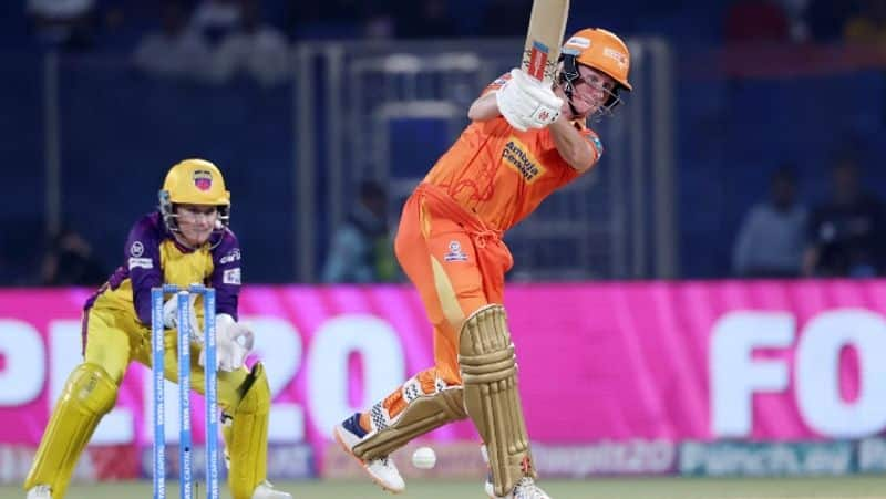 Gujarat Giants Scored 158 Runs against UP Warriorz in 18th Match of WPL 2024 Season 2 at Delhi rsk