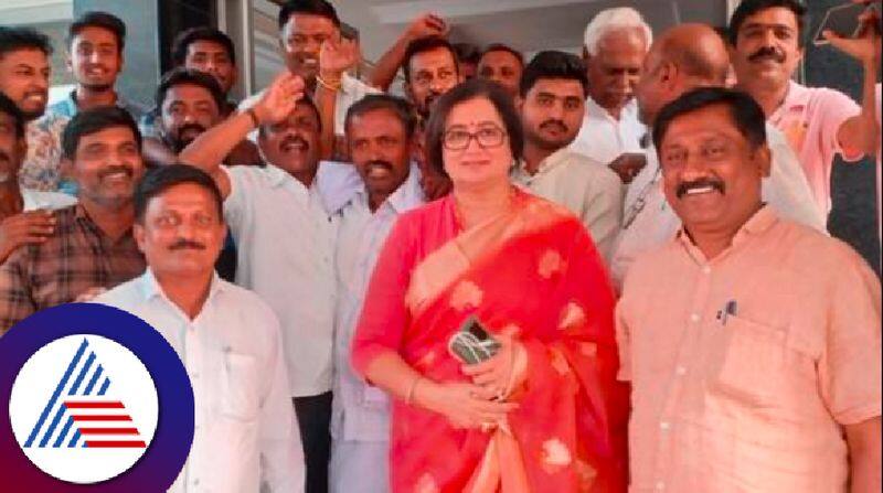 Ambarishs votes are the reason for my victory syas MP Sumalatha at mandya rav