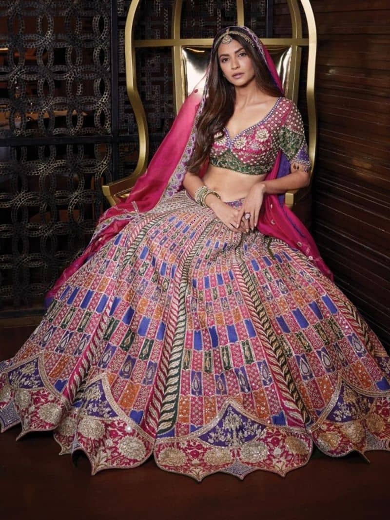 kriti kharbanda 8 lehenga design for brother wedding zkamn