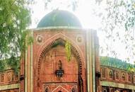 delhi jamali kamali mosque, history facts and mystery zkamn