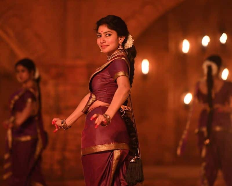 Sai Pallavi Is On Periods In Every Song actress speaks about her periods time skr