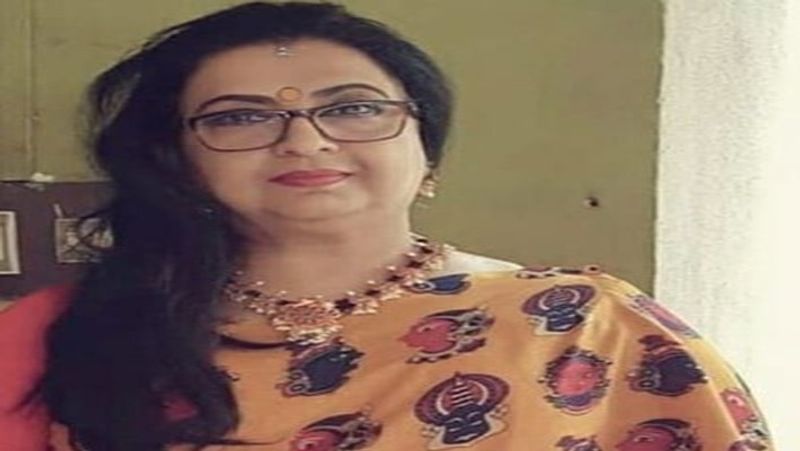 Actress ambika criticized bjp executive Khushbu Sundar comment on kalaignar magalir urimai thogai smp