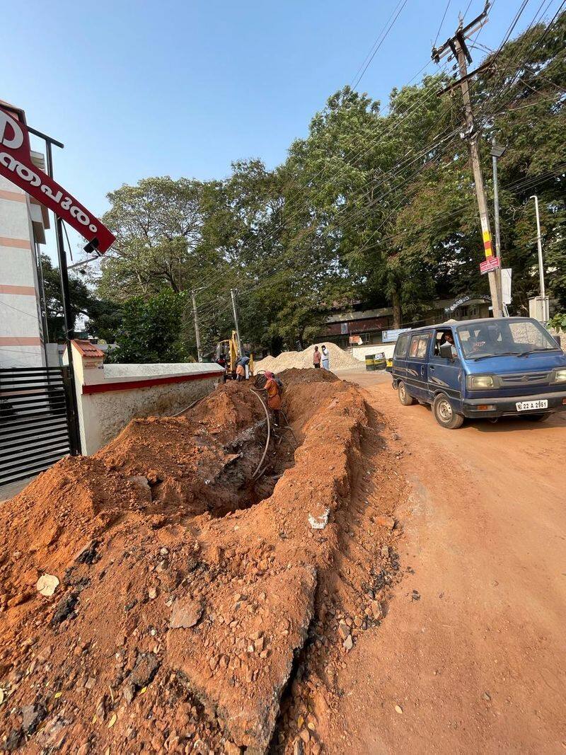 Passengers please note rods in Trivandrum city like Guna caves due to smart city works - pictures 