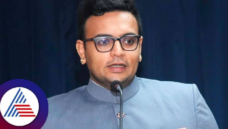 Truth will come out if CBI investigates Muda and Valmiki corporation scam Says yaduveer wadiyar gvd