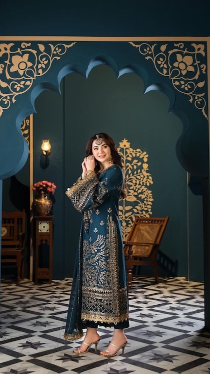 Pakistani Suit Design