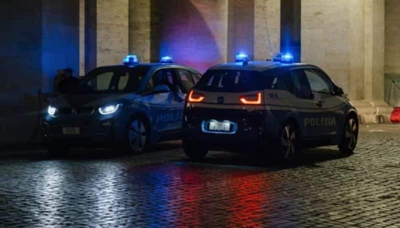 Police arrested a 103-year-old woman for dangerous driving in italy FVV