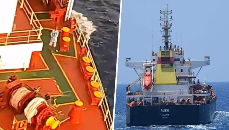 Indian Navy thwarts Somali pirate hijacking attempt, engages in self-defence (WATCH) snt