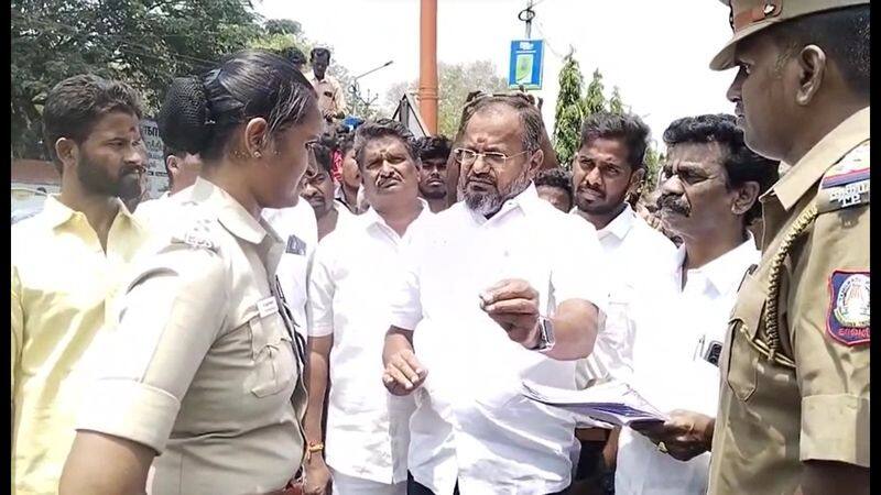 pmk mla arul dharna with 500 people in salem collector office today vel