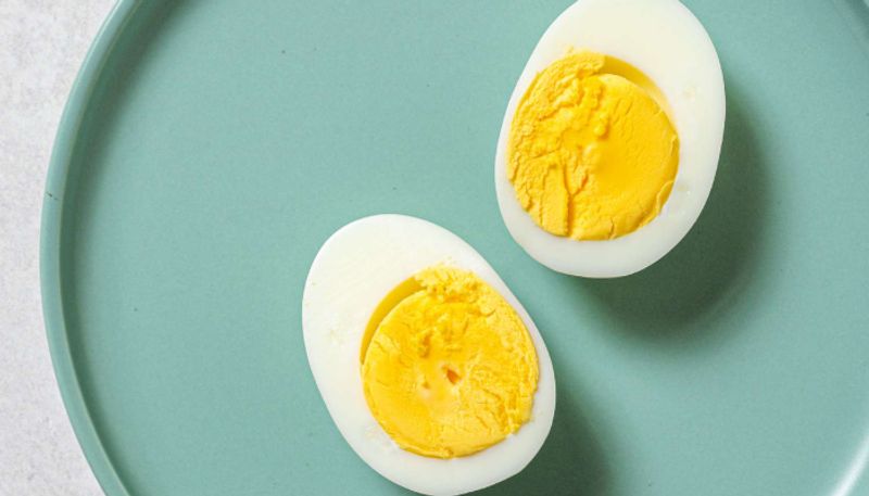 Side effects of eating eggs when your bad cholesterol levels are high