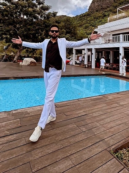 Elvish Yadav Net worth: Know about his assets, cars and houses