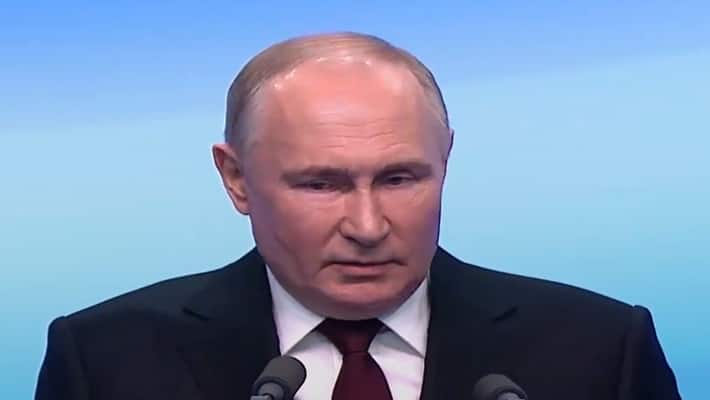  Russia: Vladimir Putin wins 87% of vote lns