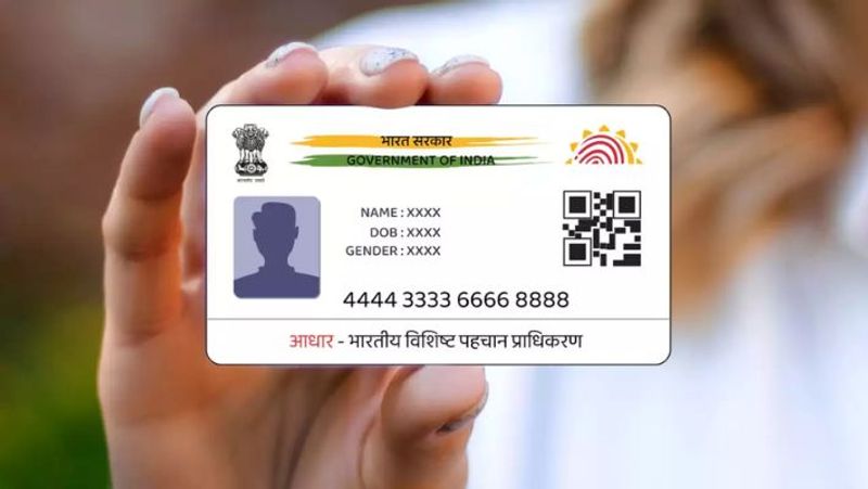 tn government announced aadhaar number is mandatory for tamil pudhalvan scheme vel