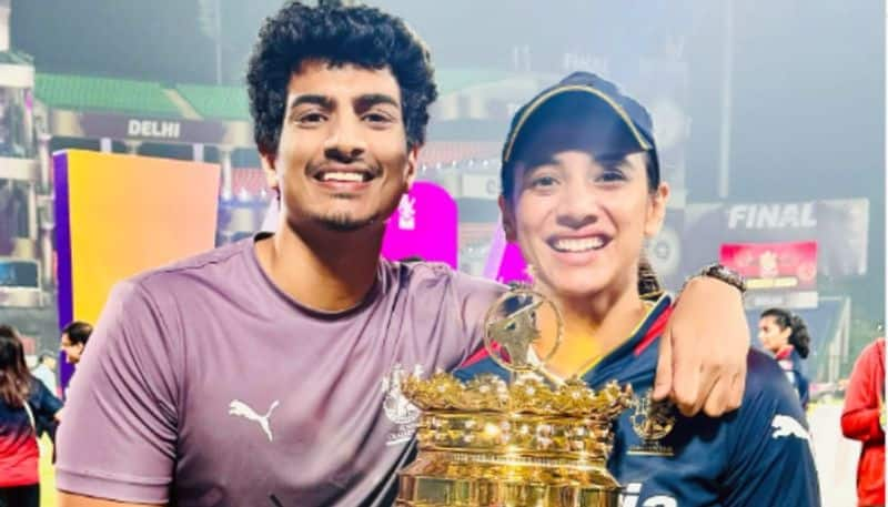 WPL 2024 Composer Palaash Muchhal shares pic with RCB Captain Smriti Mandhana RCB fans went crezy kvn