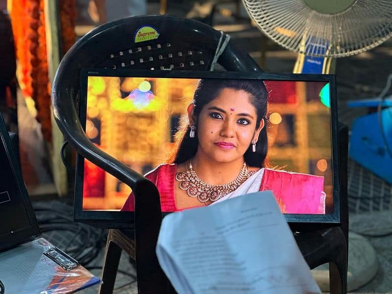 Sruthi Shanmuga Priya re entry in sun tv serial lakshmi mma