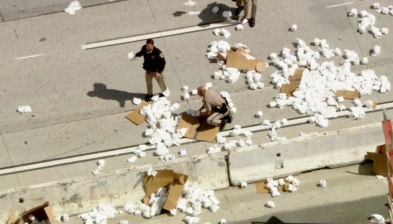 Massive toilet paper spill creates traffic chaos on California highway; Takes 20 minutes to clear (WATCH) avv