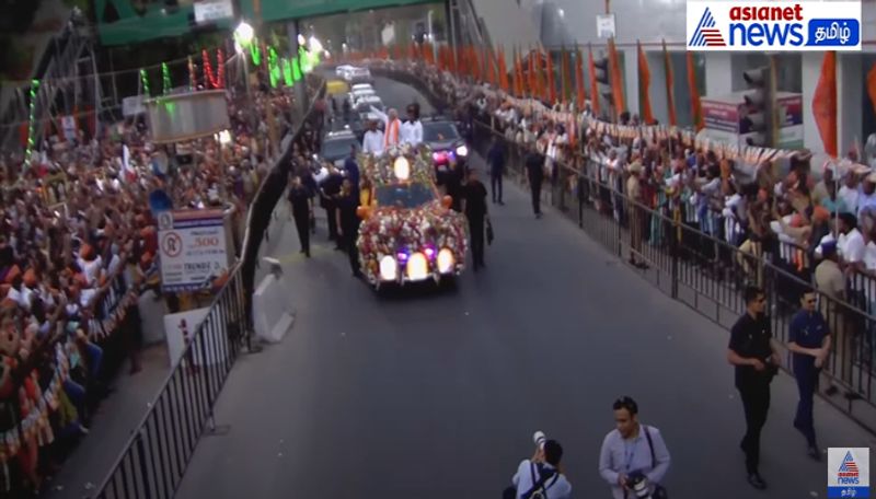 PM Modi in Coimbatore Road Show BJP Leaders Annamalai and l Murugan accompanied PM ans 