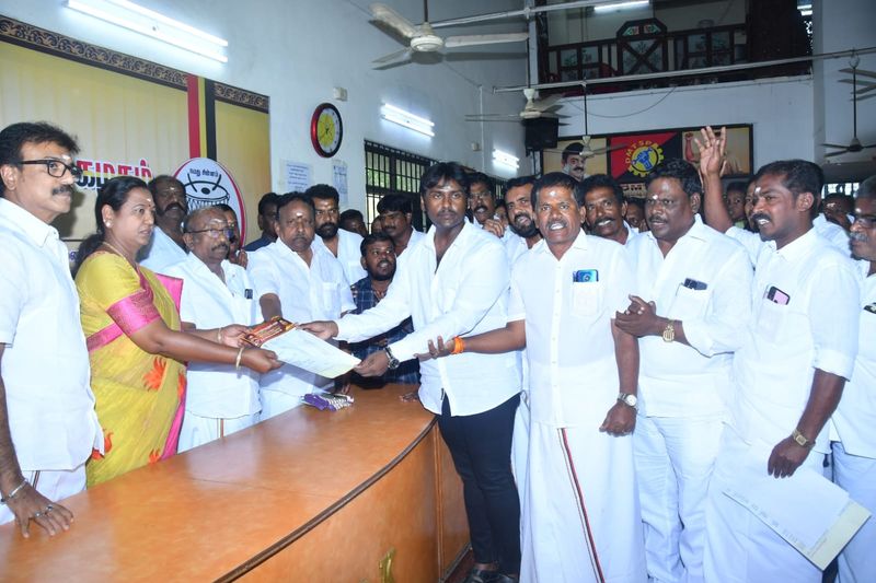 dmdk president vijayakanth son vijayaprabakaran will contest virudhunagar constituency for parliament election vel