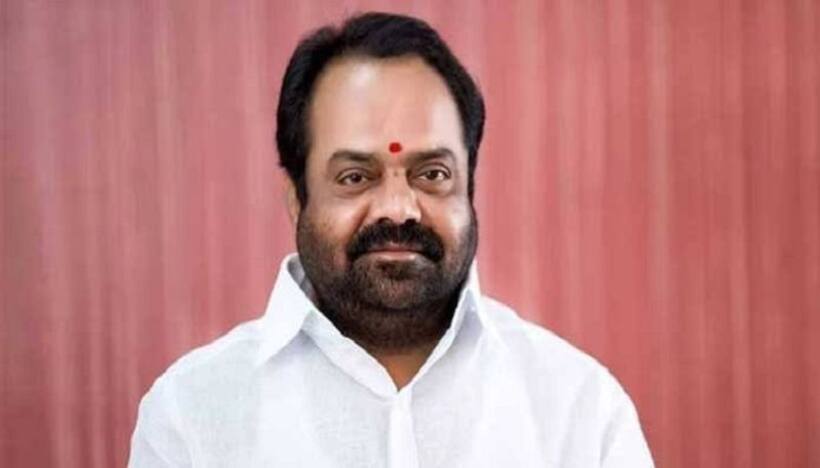 బీఆర్ఎస్ కు మరో షాక్.. పార్టీకి రాజీనామా చేసిన మాజీ ఎమ్మెల్సీ  పురాణం సతీష్.. 