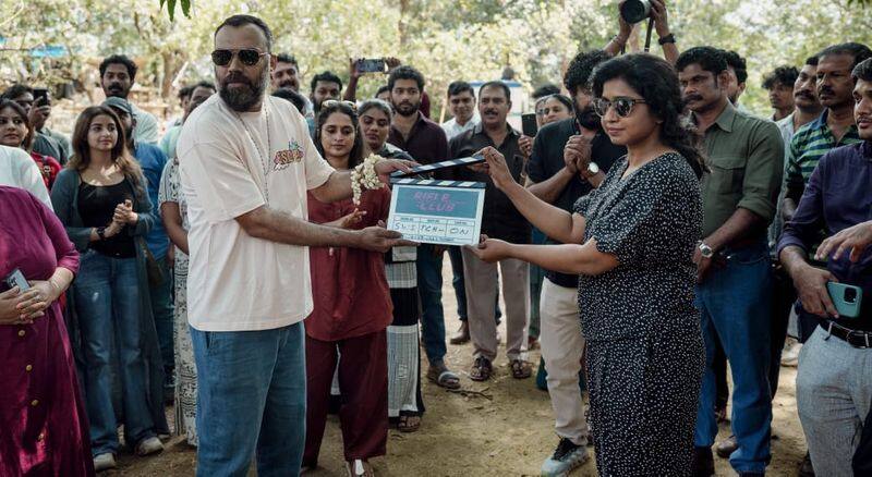 rifle club malayalam movie starts rolling at mundakayam directed by Aashiq Abu nsn